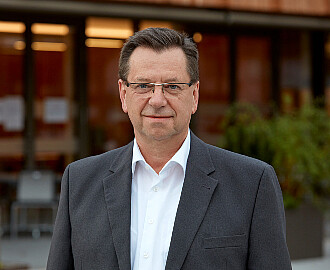 Fachkräftemangel im Gesundheitswesen Fachkräftemangel im Gesundheitswesen