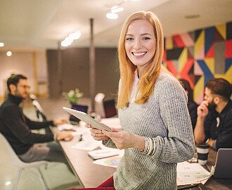 Digitale HR-Lösungen für SAP HCM und SAP SuccessFactors Digitale HR-Lösungen für SAP HCM und SAP SuccessFactors