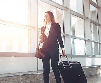 Zwischen Video-Call und Jetlag Zwischen Video-Call und Jetlag