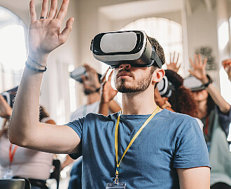 Transformation, Hybrid Harmony und Virtual Reality Transformation, Hybrid Harmony und Virtual Reality